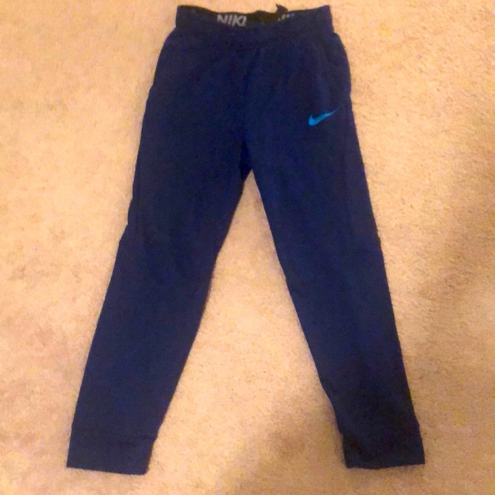 Boys Nike Dri-Fit sweat pants size L